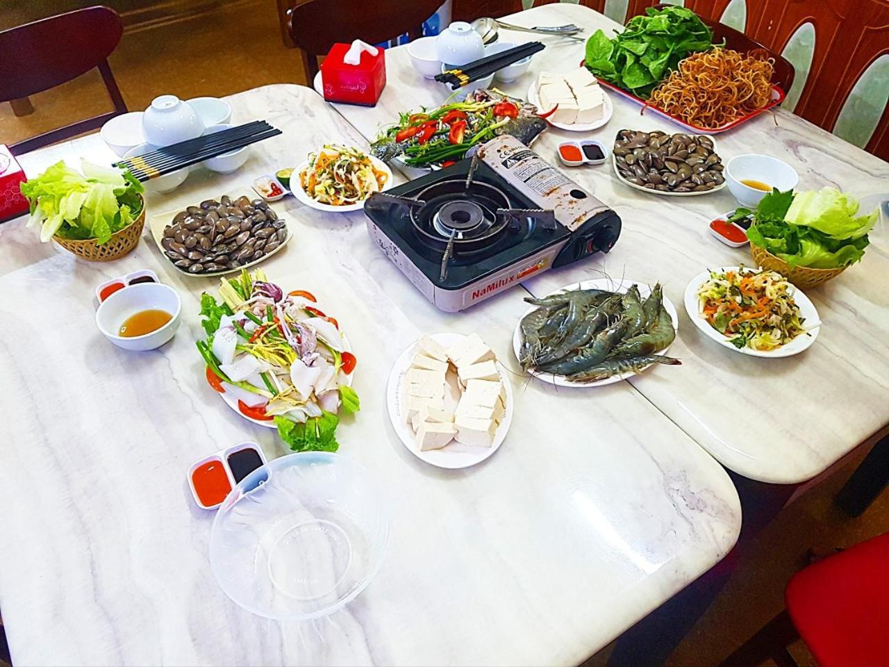 Nha Nghi Viet Khanh Ha Long Zewnętrze zdjęcie